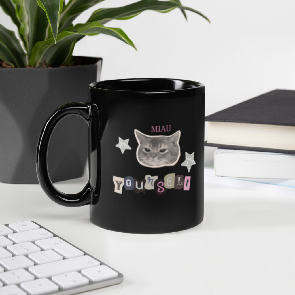 Taza negra brillante Gato Miau
